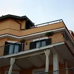 דירה Terrazza Calanca מרינה די קמרוטה