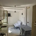Terrazza Calanca מרינה די קמרוטה