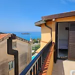 Terrazza Calanca * מרינה די קמרוטה